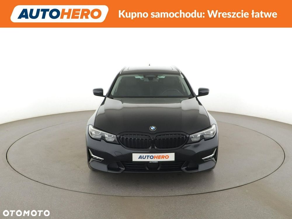 BMW Seria 3 320d xDrive MHEV Luxury Line - 12