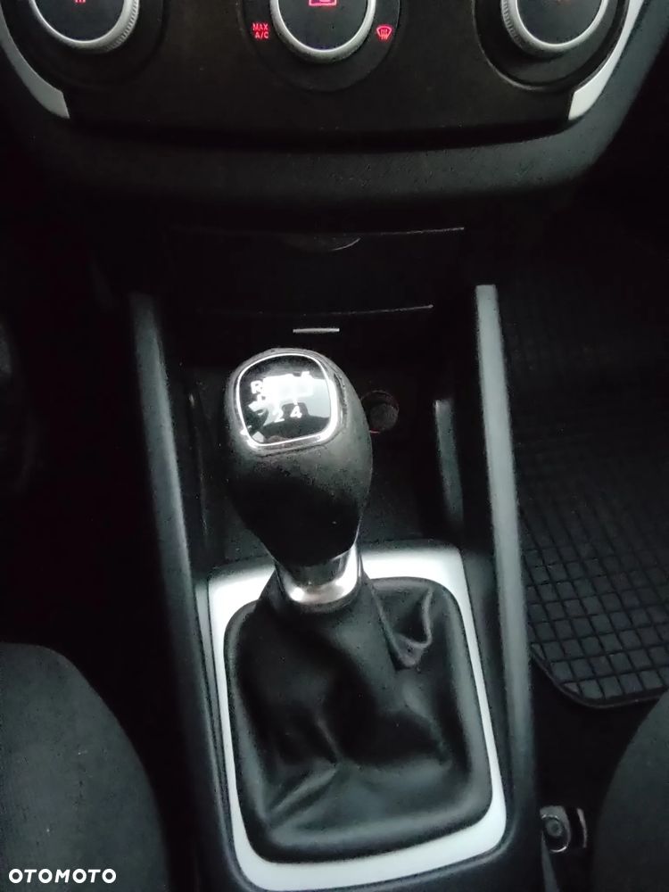 Kia ProCeed - 33