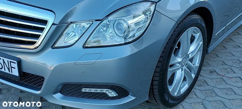 Mercedes-Benz Klasa E - 16