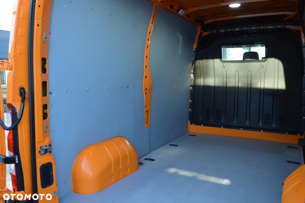 Opel Movano - 26