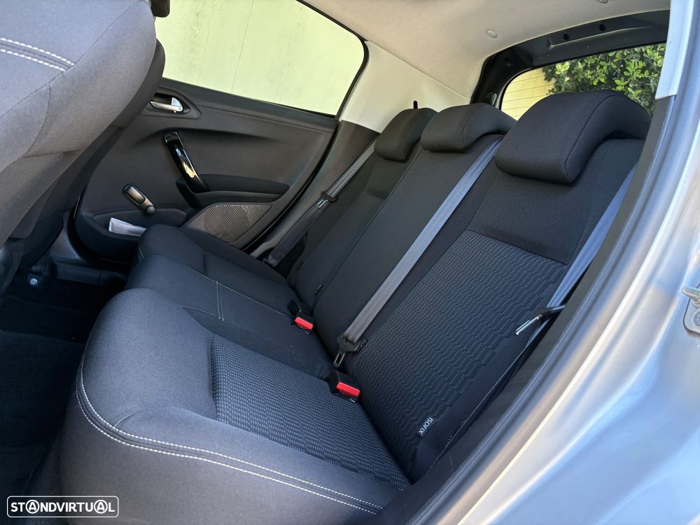 Peugeot 208 1.6 BlueHDi Style - 25