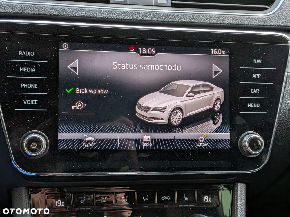 Skoda Superb 2.0 TDI 4x4 Ambition DSG - 29