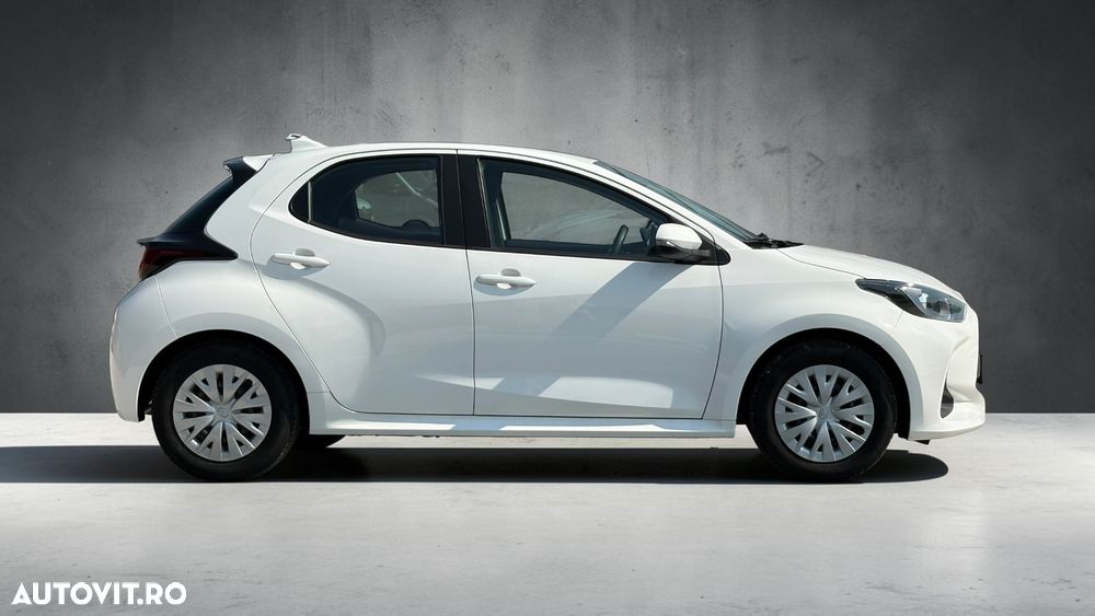 Toyota Yaris 1.5 VVT-i HSD Active - 5