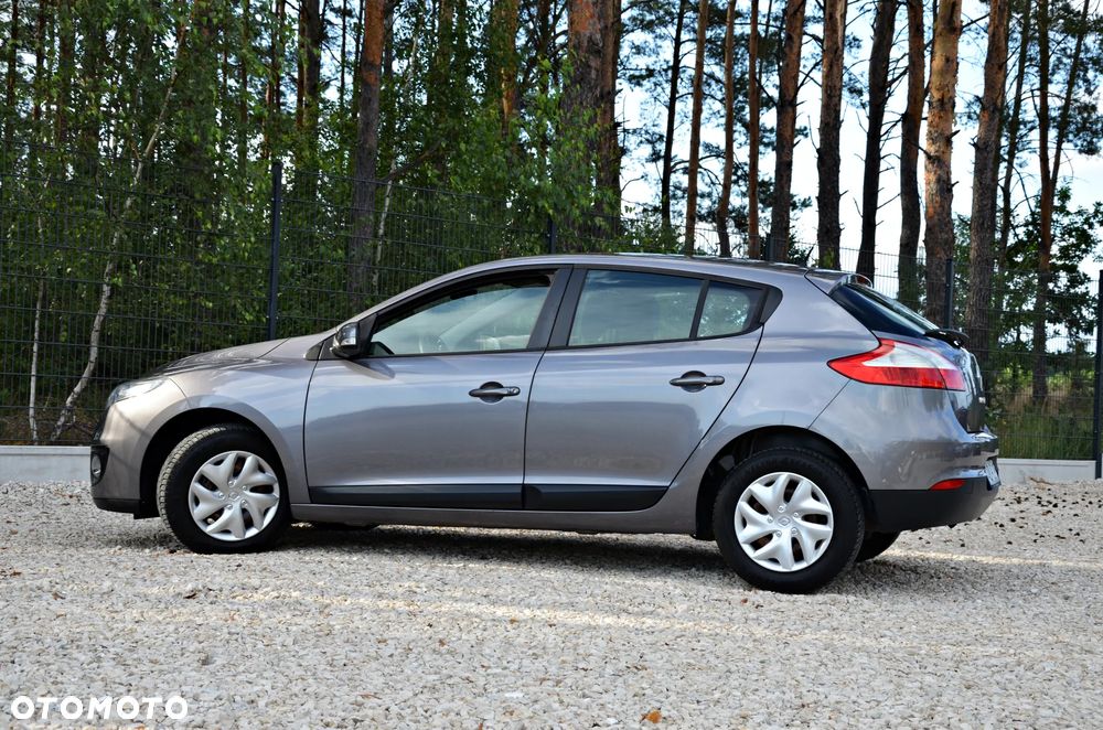 Renault Megane 1.6 16V 110 Dynamique - 21