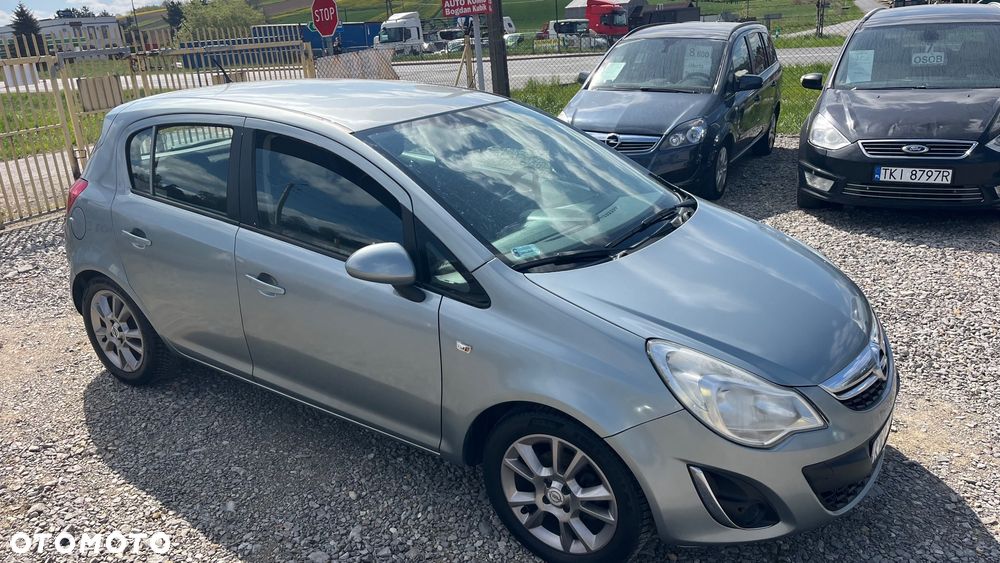 Opel Corsa - 2