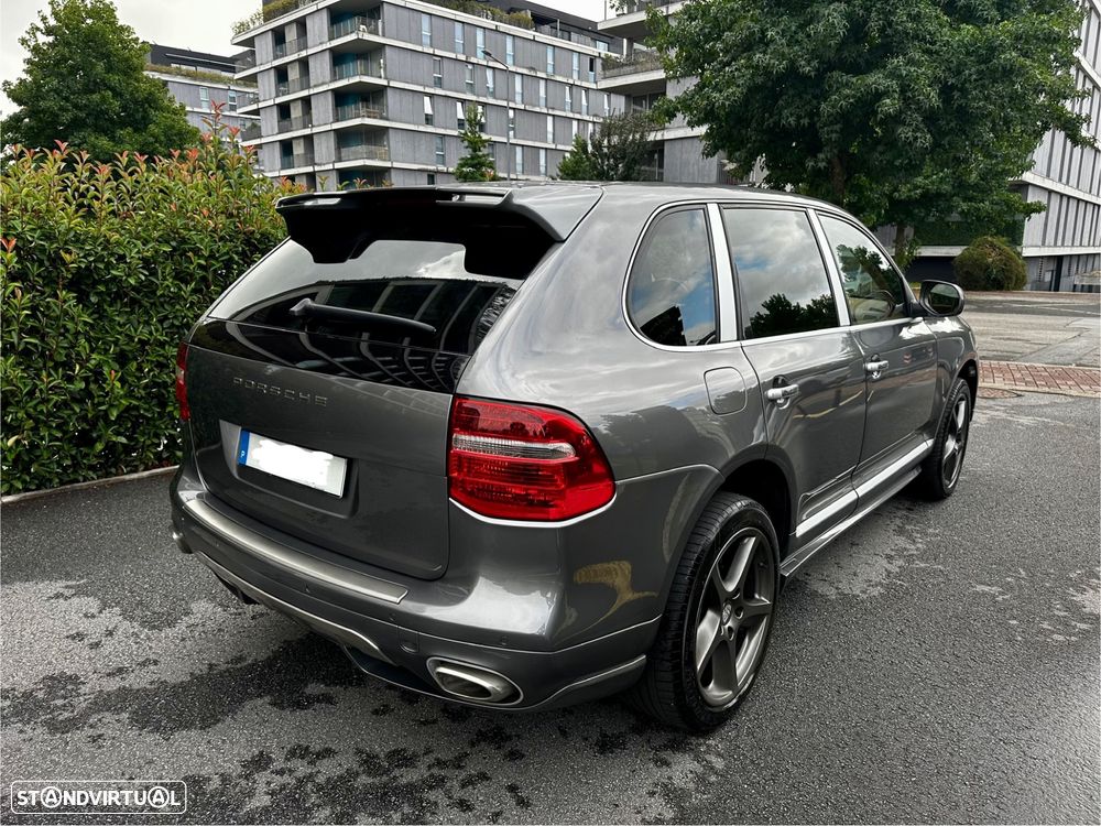 Porsche Cayenne Tiptronic - 3
