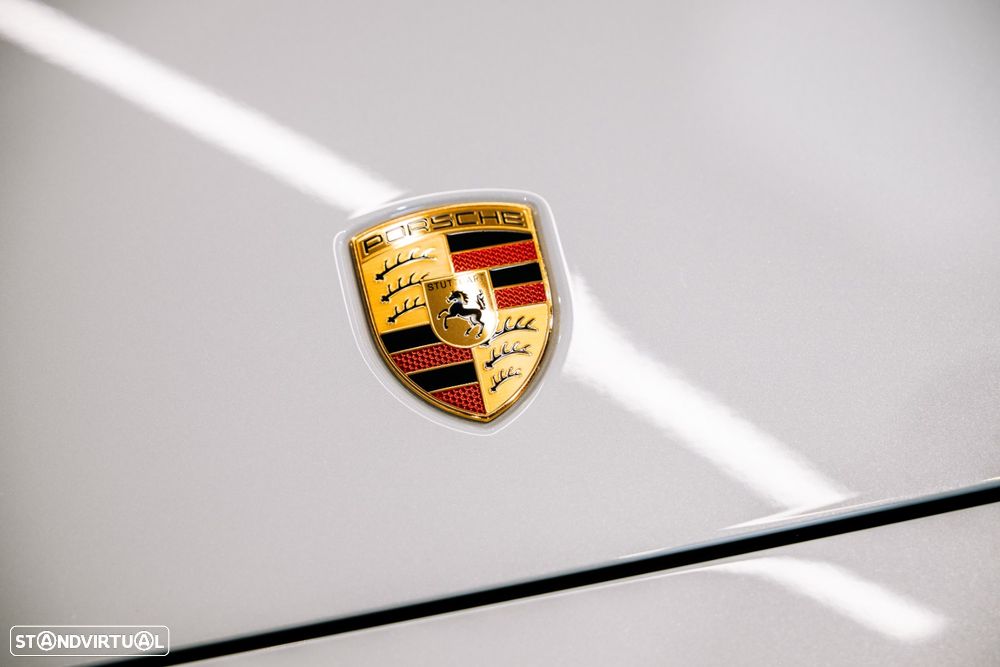 Porsche Panamera 4 E-Hybrid - 23