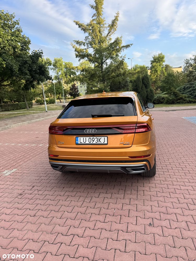 Audi Q8 - 9