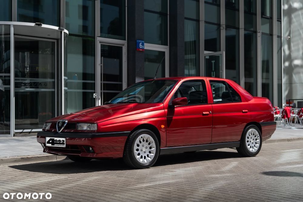 Alfa Romeo 155