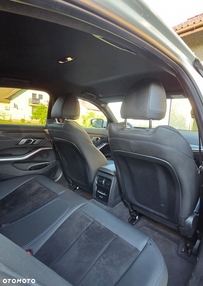 BMW Seria 3 320d xDrive mHEV M Sport - 7