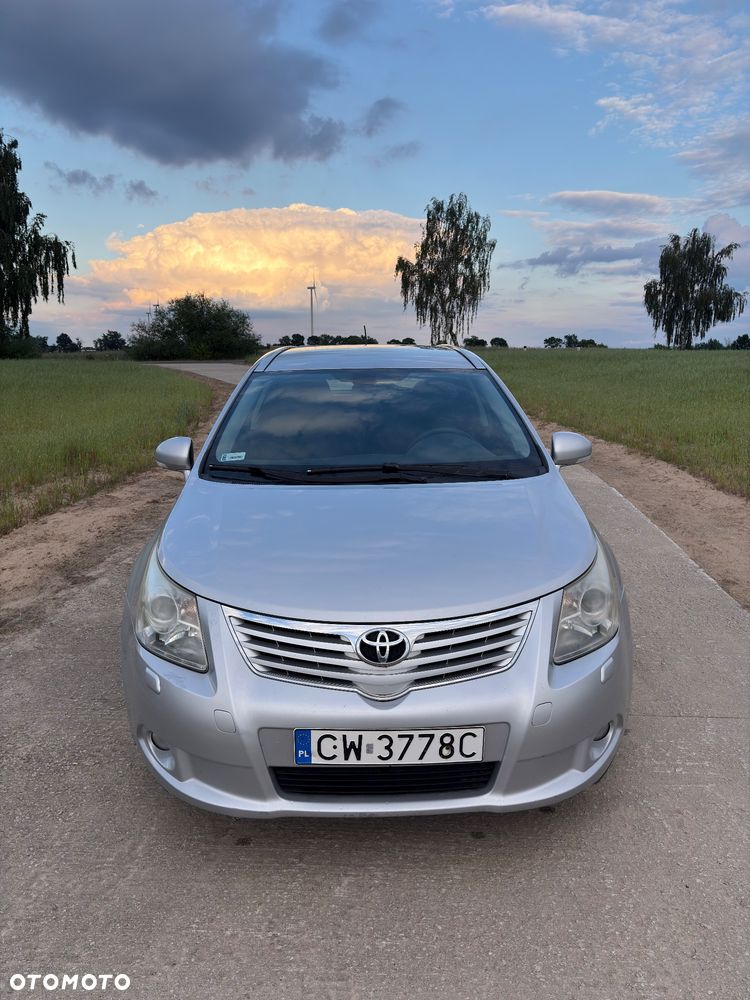 Toyota Avensis - 27