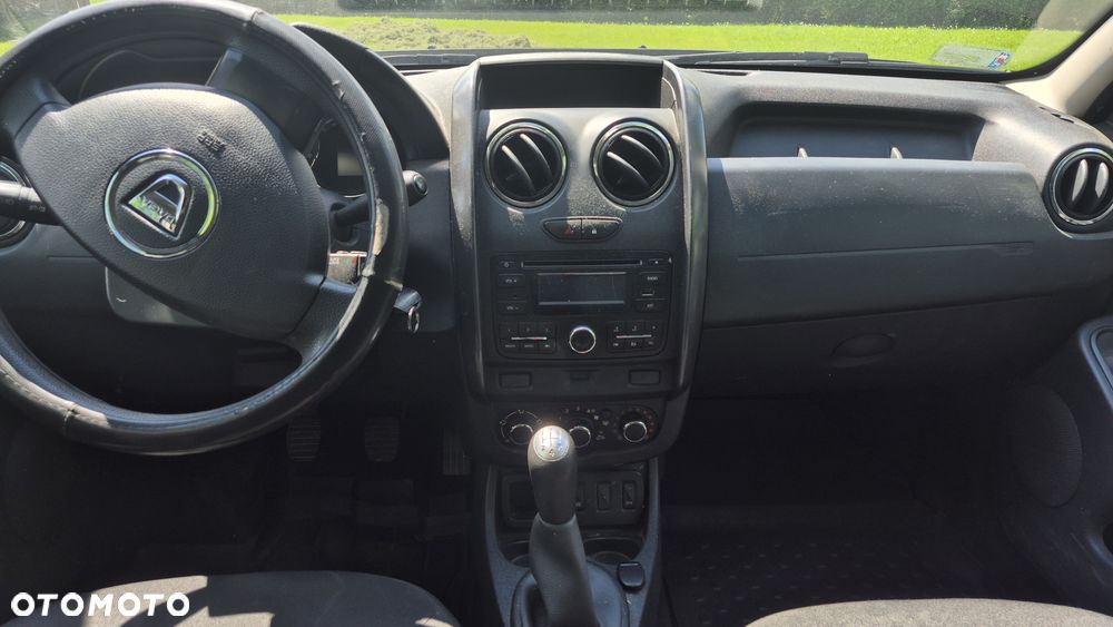 Dacia Duster 1.6 SCe S&S - 11