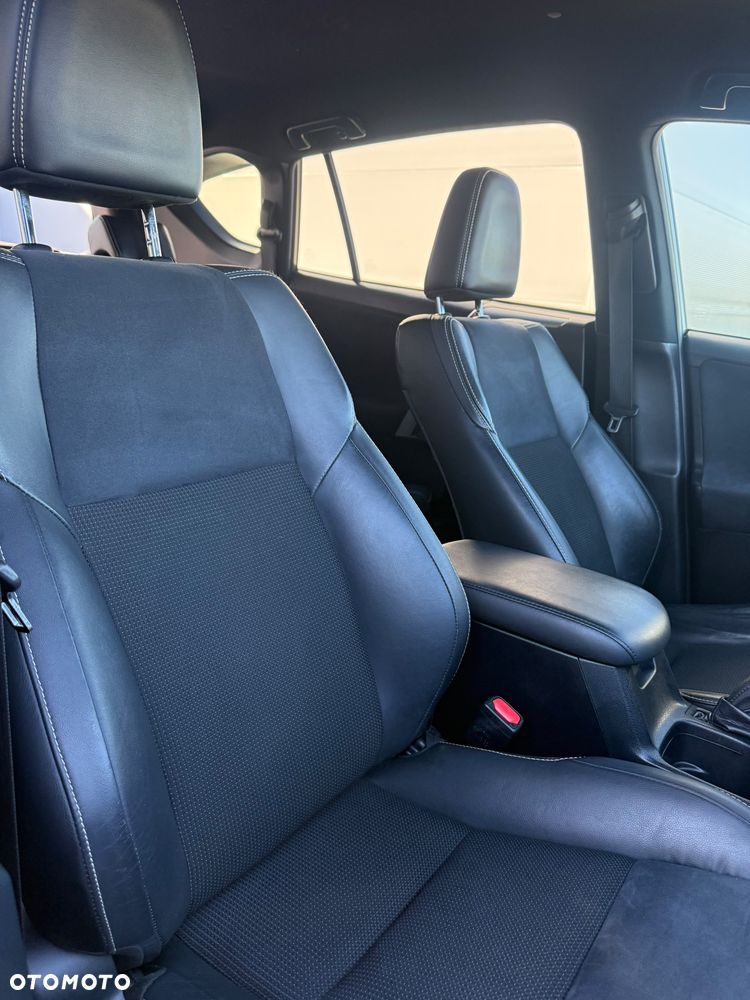 Toyota RAV4 - 28