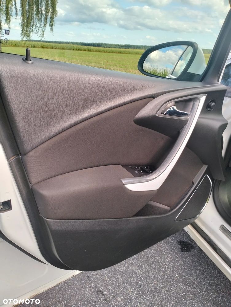 Opel Astra - 12