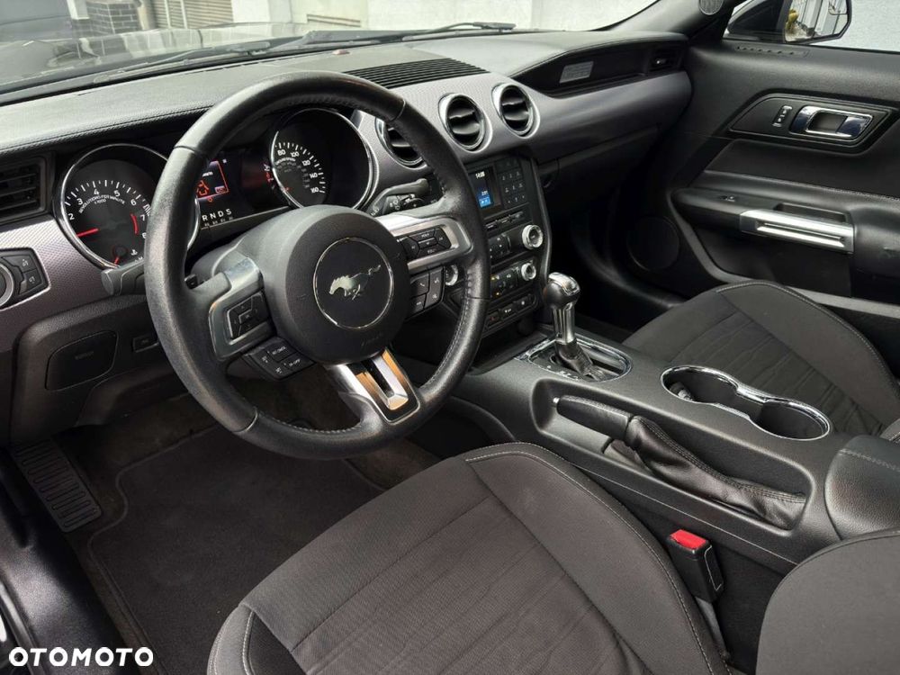 Ford Mustang - 15