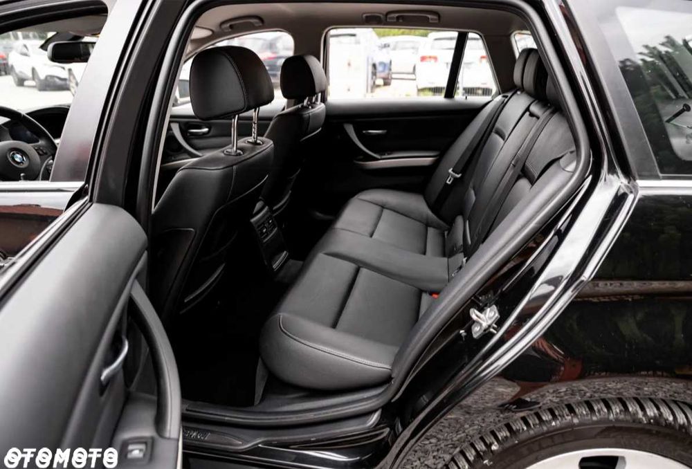 BMW Seria 3 - 8