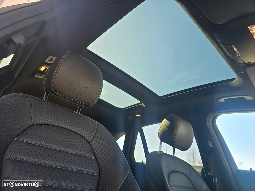 Mercedes-Benz GLC 300 de 4Matic 9G-TRONIC AMG Line Plus - 25