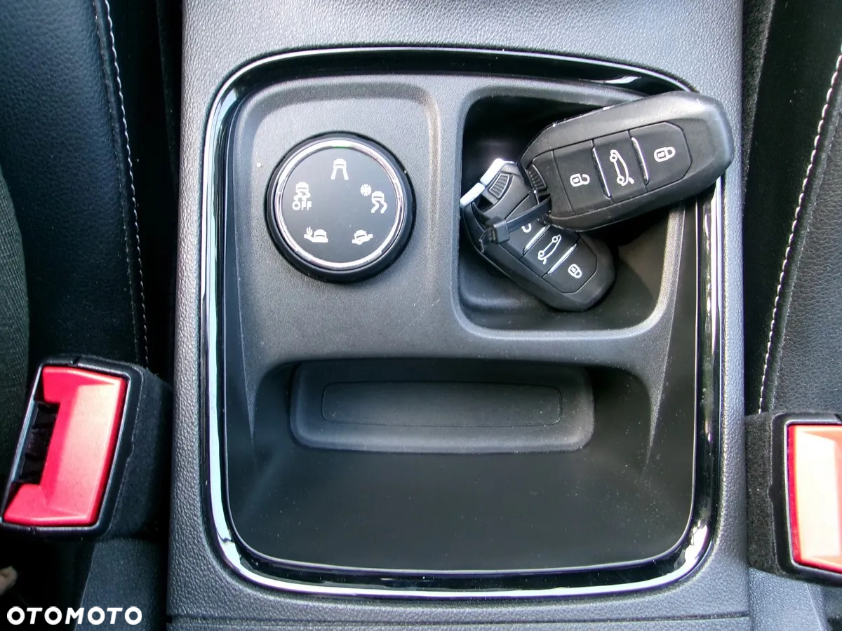 Opel Grandland - 8