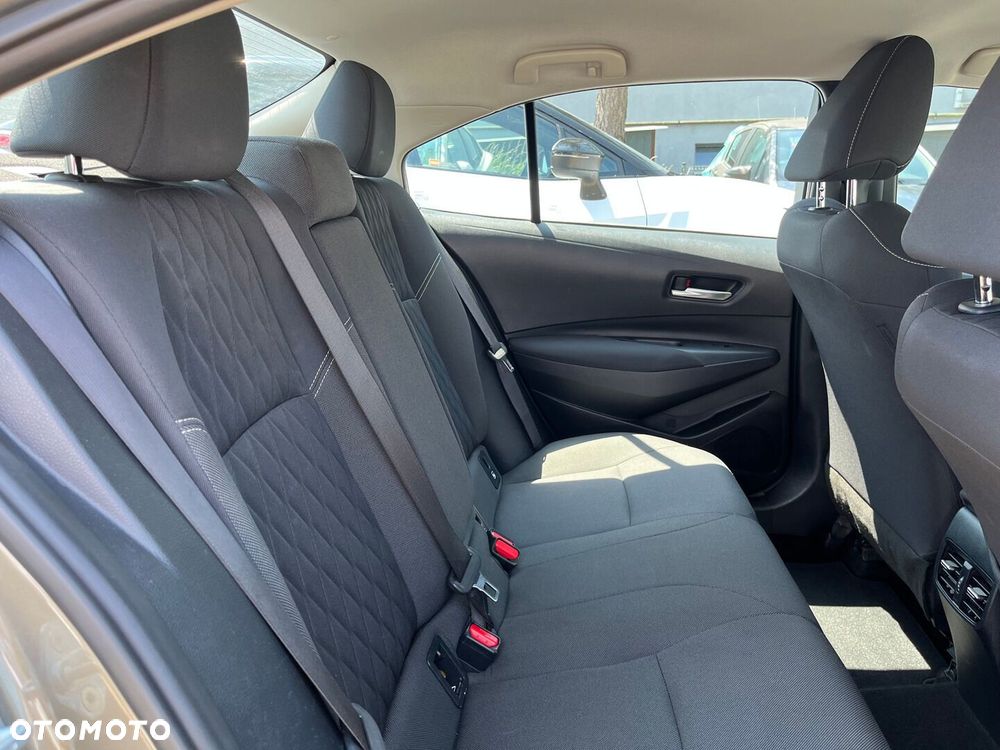 Toyota Corolla - 29
