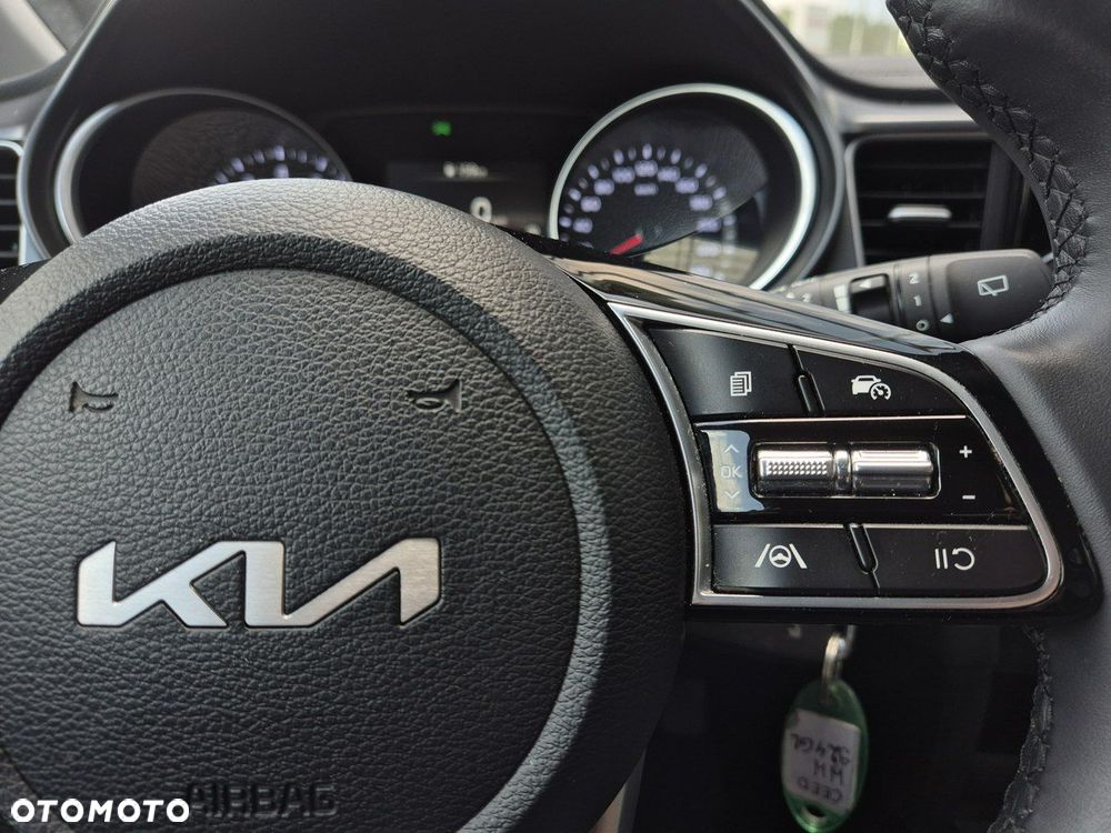 Kia Ceed 1.5 T-GDI M - 20