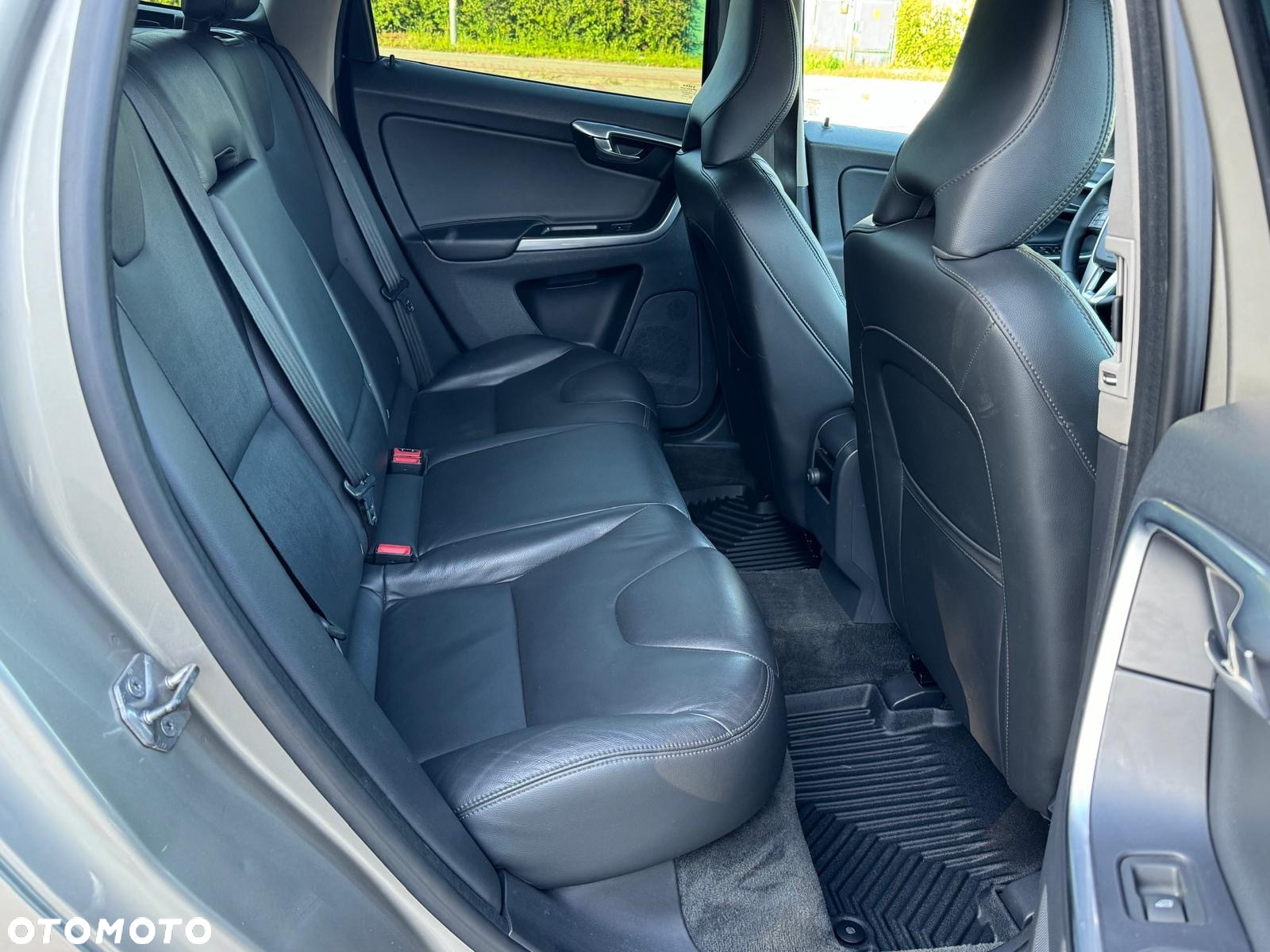Volvo XC 60 D4 Drive-E Summum - 20