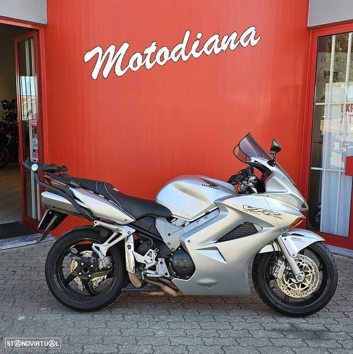 Honda VFR 800 - 5