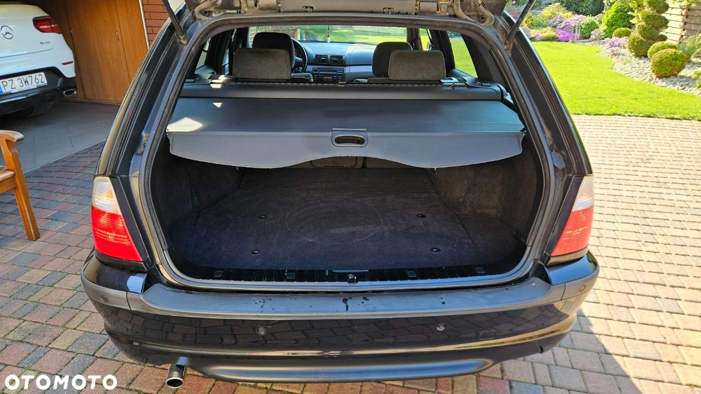 BMW Seria 3 318i Touring Edition Sport - 20