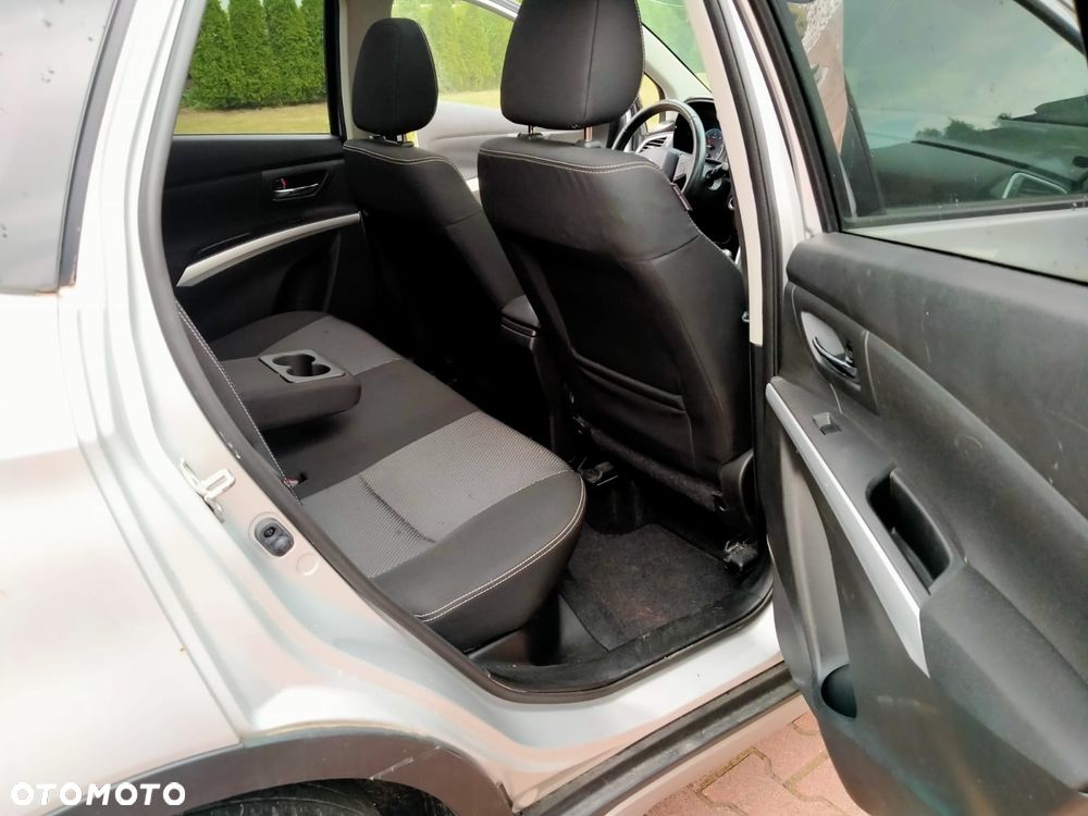 Suzuki SX4 S-Cross - 17