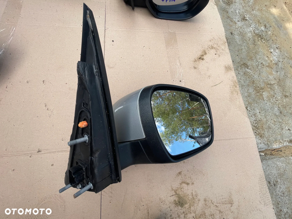 LUSTERKO PRAWE FORD GALAXY MK4 14PIN