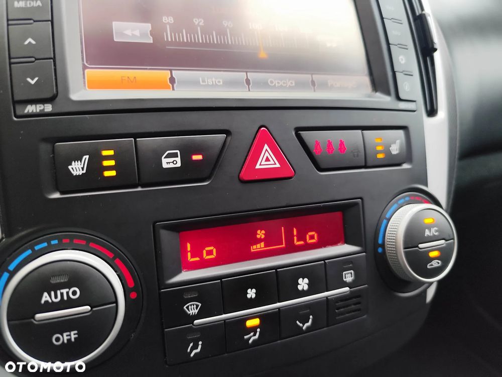 Kia Ceed 1.6 CVVT ISG Vision - 17
