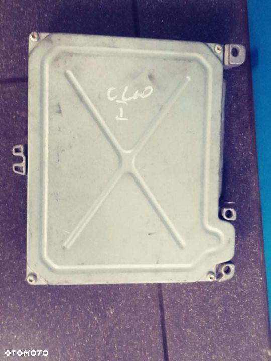 Komputer Sterownik Silnika Renault  Clio S101718102C - 1