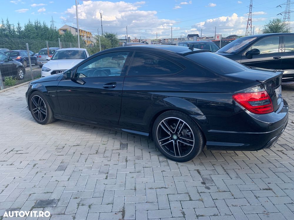 Mercedes-Benz C 220 d Coupe AMG Line - 6