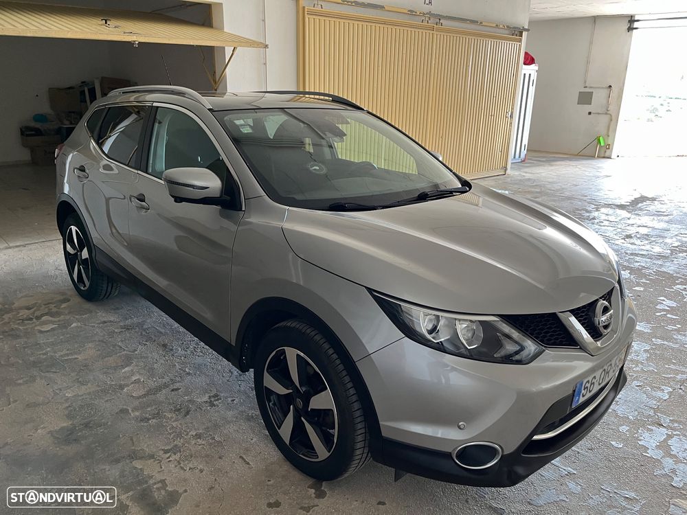 Nissan Qashqai - 2