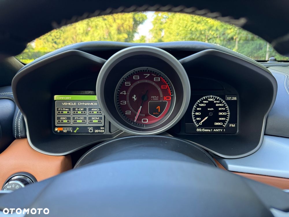 Ferrari FF - 31