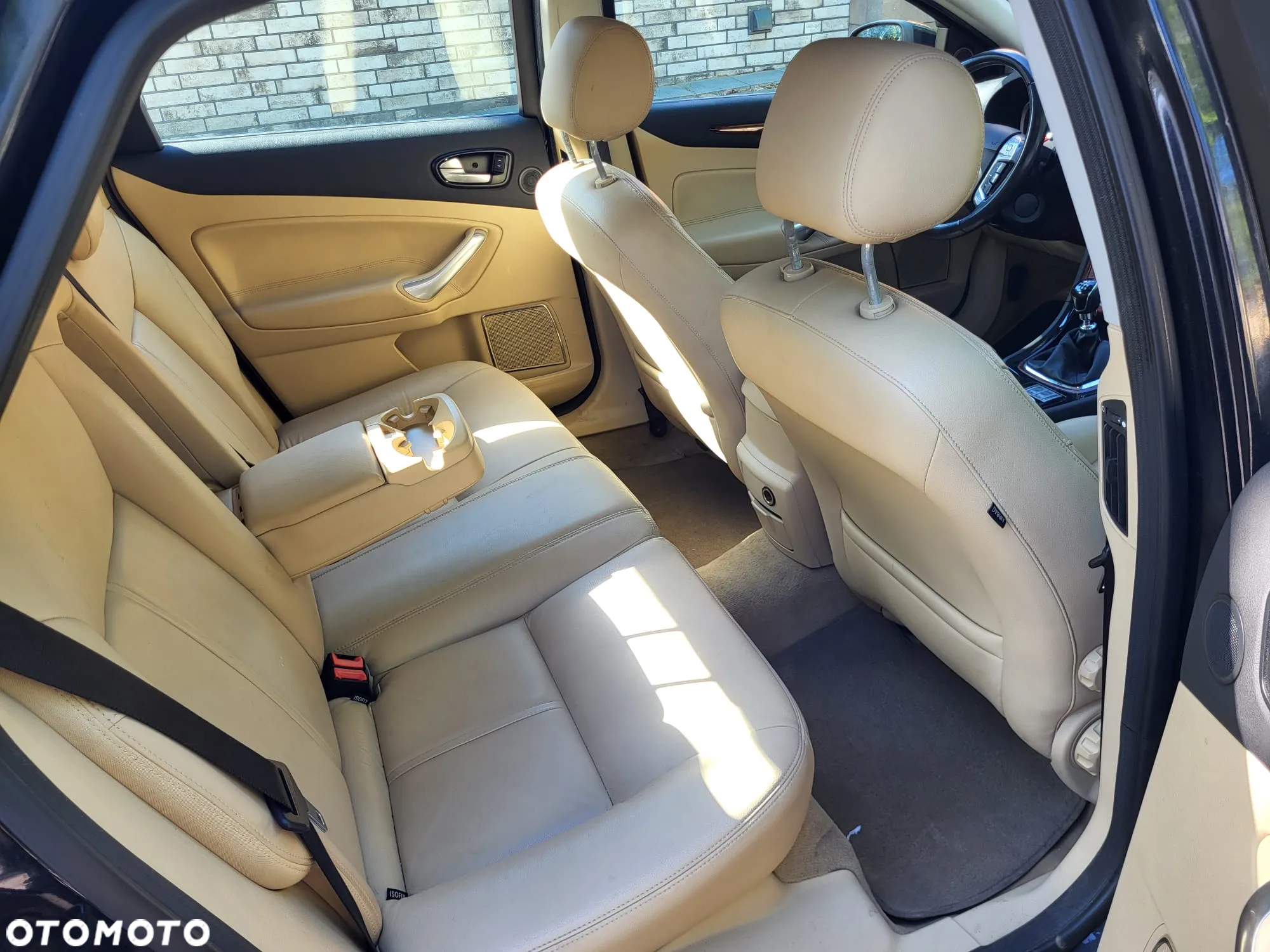 Ford Mondeo 2.5 Ghia - 12