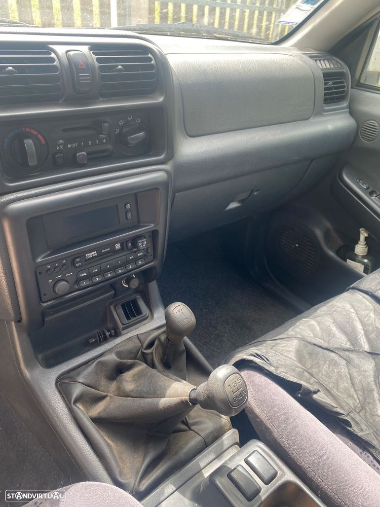 Opel Frontera 2.2 DTi Sport - 22