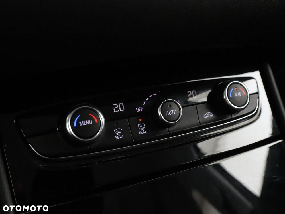 Opel Grandland X 1.2 T GPF Design Line S&S - 27