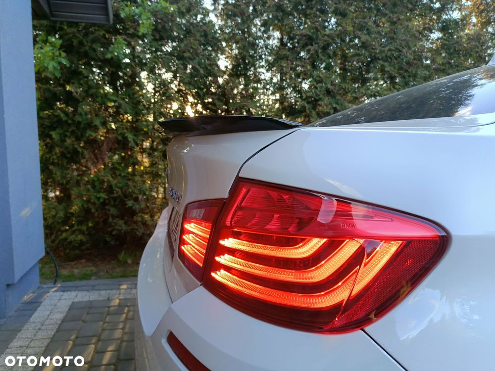 BMW Seria 5 520d xDrive M Sport sport - 18