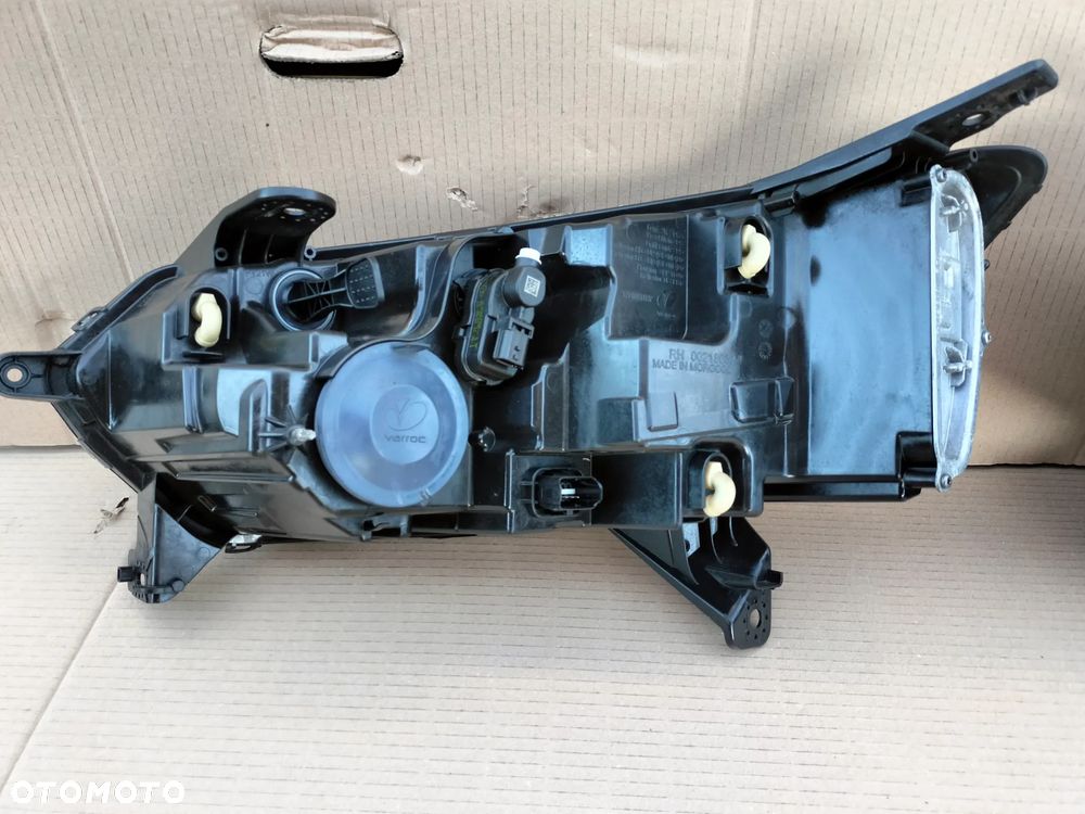 DACIA SANDERO III JOGGER LOGAN LAMPA PRAWA LEWA PRZÓD REFLEKTOR UK - 14
