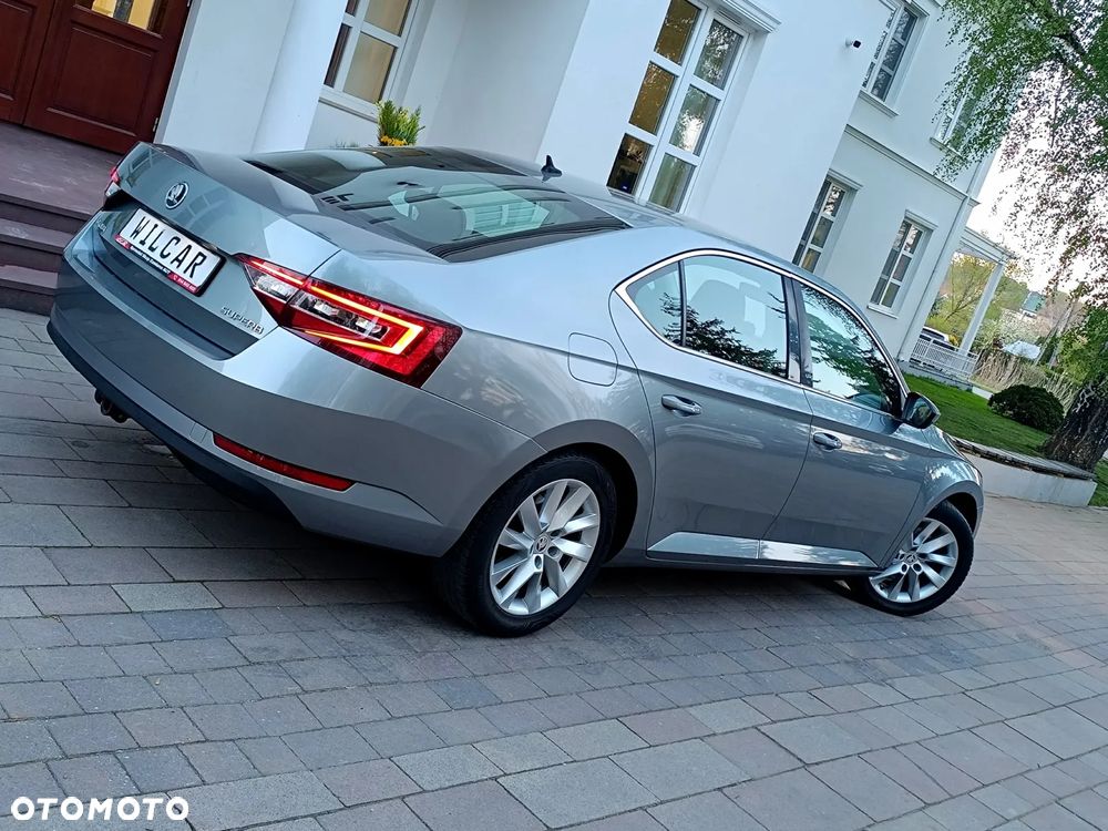 Skoda Superb 1.4 TSI ACT DSG Ambition - 13