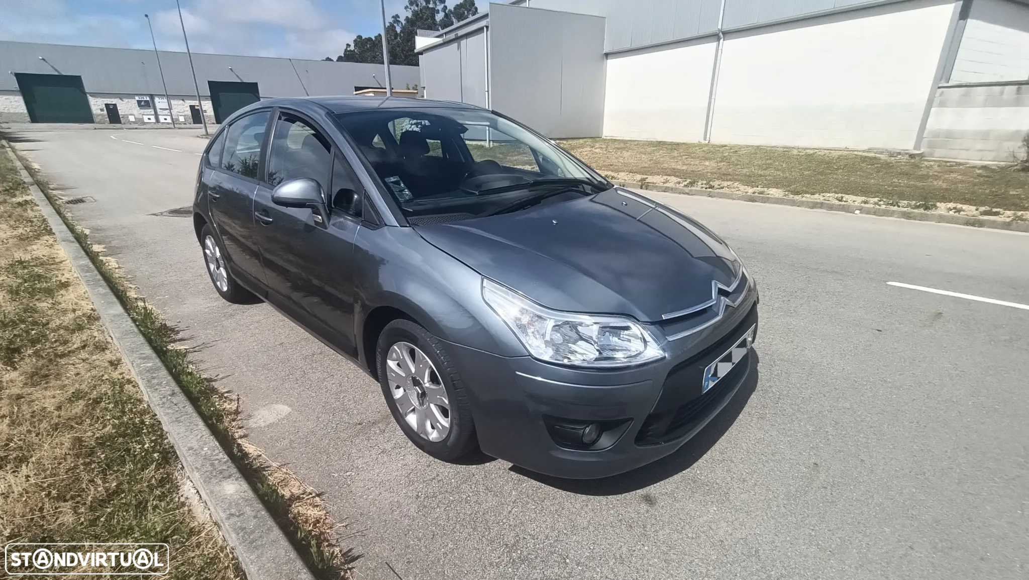 Citroën C4 1.6 HDi 110 Exclusive - 4