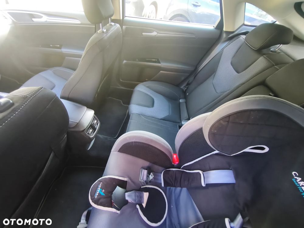 Ford Mondeo 2.0 EcoBlue Titanium - 15