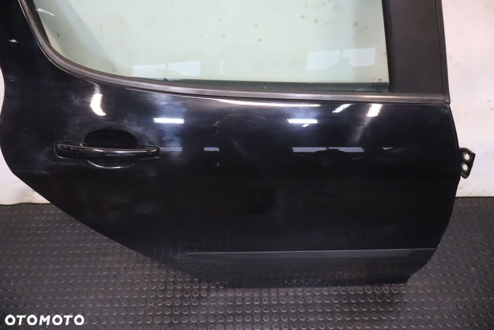 drzwi prawy tył - 5