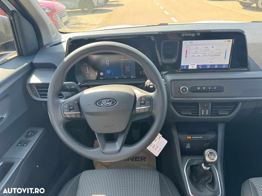 Ford Courier - 10