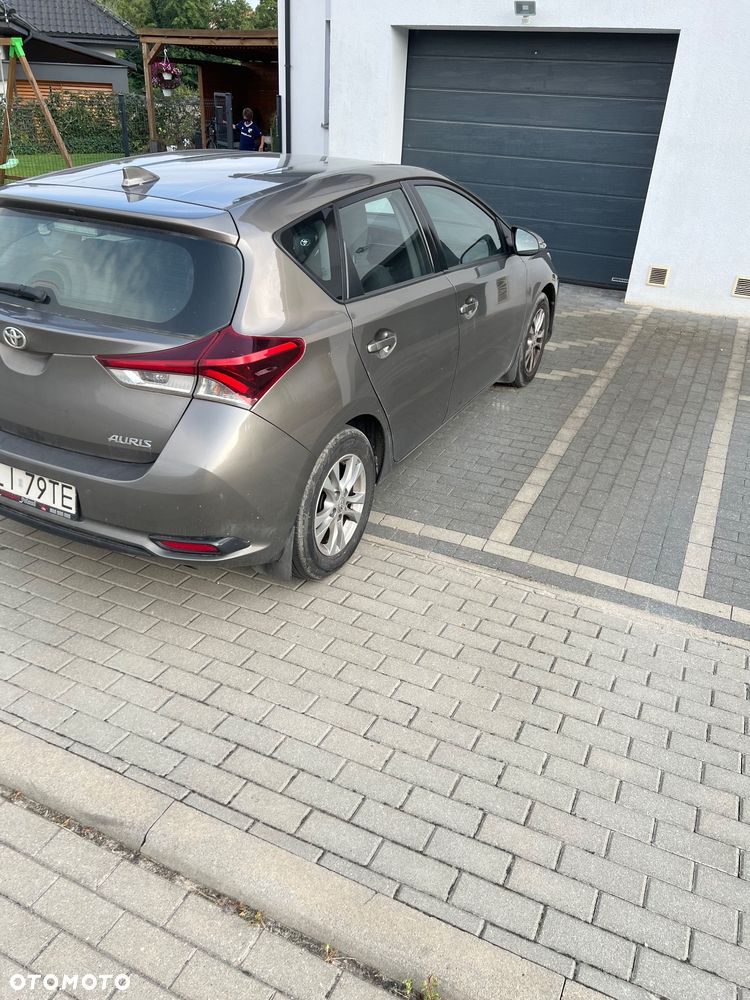 Toyota Auris 1.33 VVT-i Active - 5