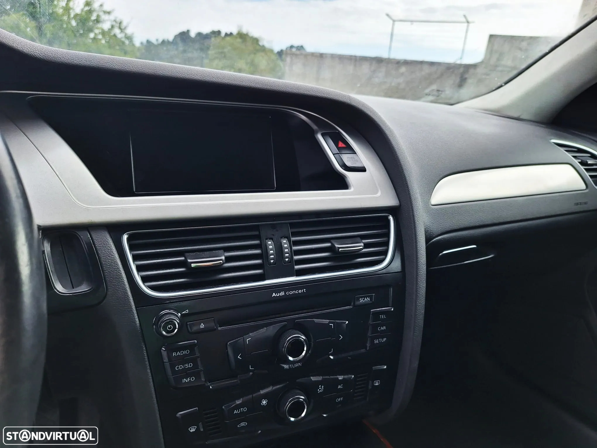 Audi A4 2.0 TDI - 11