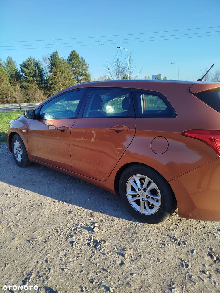 Hyundai i30 1.6 Classic + - 3