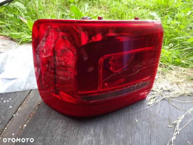 Lewa tylna lampa Volkswagen Touran II - 1