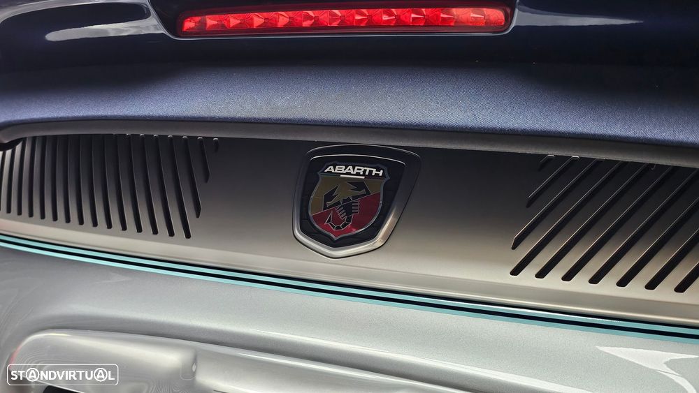 Abarth 695C 1.4 T-Jet Rivale - 32