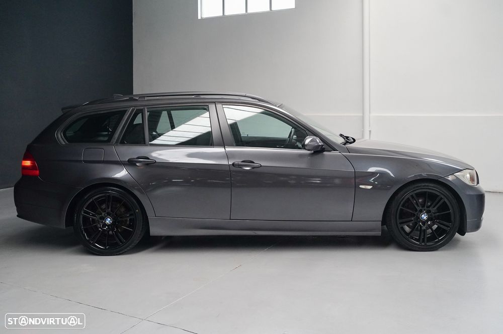 BMW 320 d Dynamic - 9